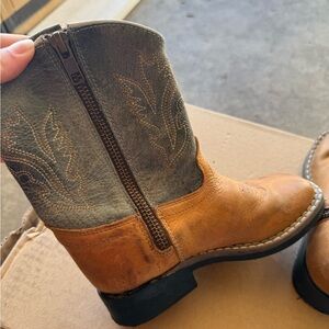 Children's Western Boots in Tan and Gray